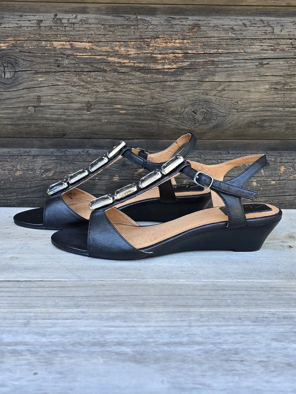 Clarks artisan y2k